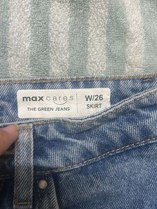 Denim Skirt with Pleats and Frayed Hem