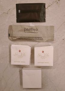 Hotel Travel Amenities Kit