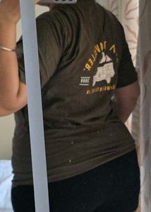 "Be A Traveller" Graphic T-Shirt
