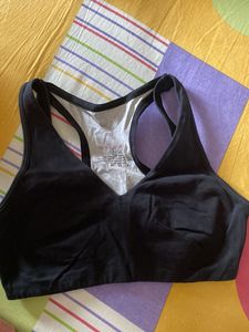 Enamor Stylish Sports Bra