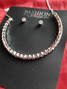 Sparkling Silver Necklace &amp; Earring Set