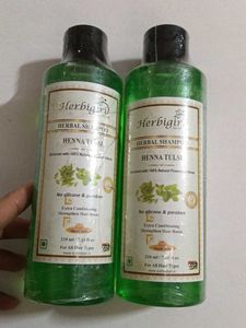 Herbigiri Herbal Henna Tulsi Shampoo (2 Bottles)