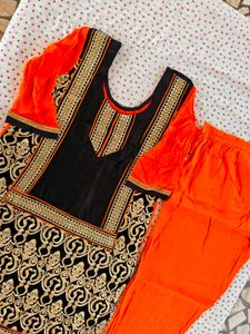 Elegant Black &amp; Orange Embroidered Kurta Set