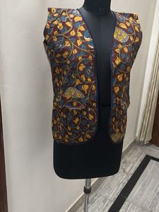 Women's Ethnic Sleeveless Jacket