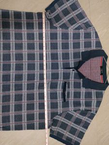 Austivo Men's T-shirt