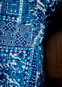 Blue &amp; White Printed Kurta