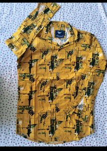 Men's Yellow Printed Full Sleeve Shirt
