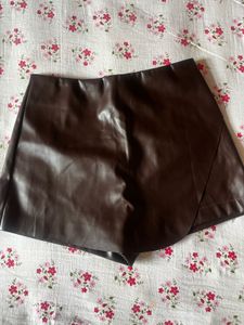Chic Brown Long Sleeve Crop Top