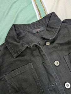 Black Crop Denim Jacket