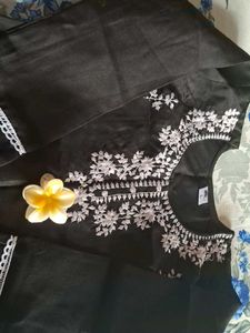 Elegant Black Embroidered Kurta ✨️🦋