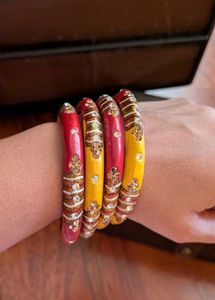 Set of 4 Red & Yellow Bangles