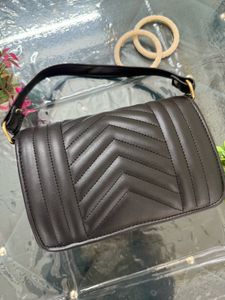 Stylish Quilted Handbag