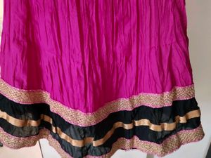 Ethnic pink skirt 💕