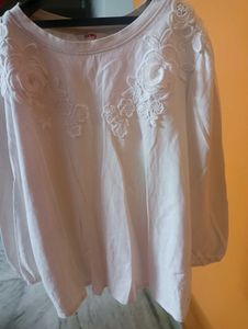 Elegant White Lace Detail Top