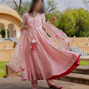 Elegant Pink Kurta Set with Dupatta