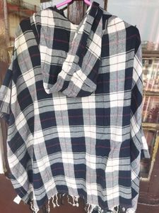 Loose Shirt With Cap
