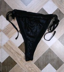 Shiny Black Bikini Set