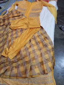 Elegant Yellow Gaown with Koti wit