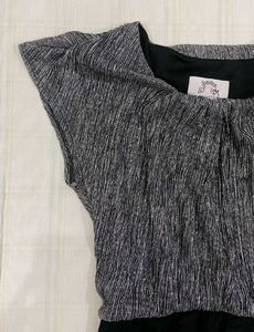 Chic Grey &amp; Black Tiered Mini Dress