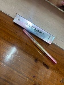 Color Essence Holographic Eyeliner