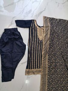 Elegant Black &amp; Gold Salwar Suit 3pc xl