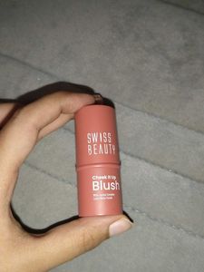 Cosmetics bundle
