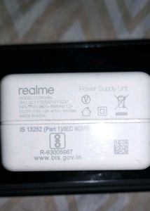 Realme Dart charger