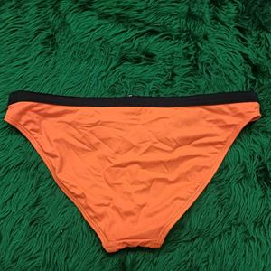 Orange🫴🏻🎁 &amp; Black Bikini Bottoms
