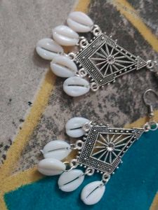 Boho Cowrie Shell Dangle Earrings