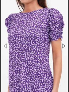 Chic Purple Floral Midi Dress with Slit