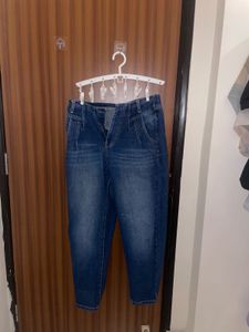 Freakins Denim Mom Fit – Barely Worn