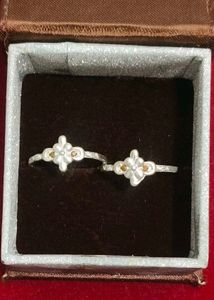 New lightweight pure silver toe ring