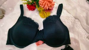 Elegant Black Lace Bra &amp; Panty Set