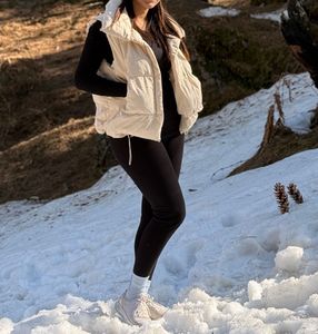 Cozy Puffer half sleeves bomber jacket