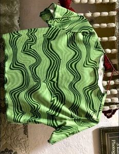 Green Stripes Top 💚