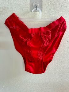 Red Lace Bra and Panty Set with removable pad