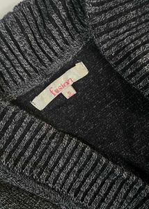 fusion Women Knitted Open-Front Shrug/ sweater