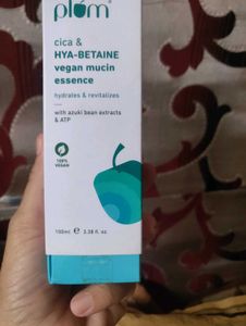 Plum Cica &amp; Hya-Betaine Vegan Mucin Essence&amp; toner