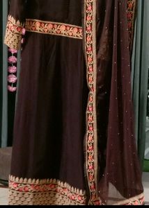 Women Gown Set