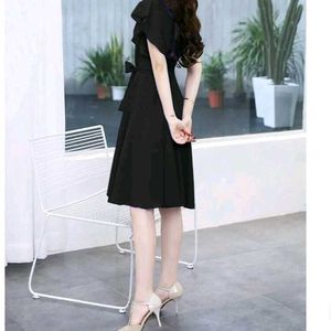 Chic Black Ruffle Midi Dress