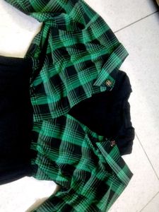 Green Plaid Long Sleeve Top