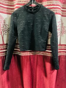 Textured Crew Neck Long Sleeve Top