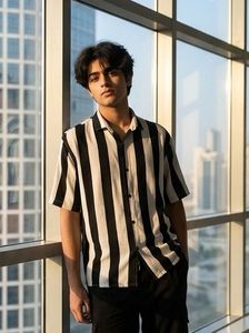 Stylish shirt loose fit