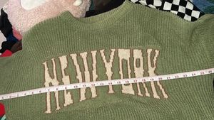 ‘New York’ Knitted Sweater