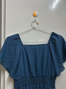 Elegant Teal Midi Dress