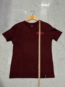 Nike YNWA Liverpool Graphic T-Shirt