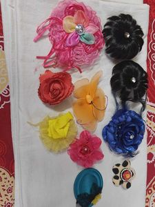 Hair Accessories - Flower Clips & Scrunch