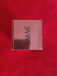 Lakme Glycolic Illuminate Serum