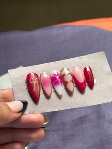 Press-On Nails Set