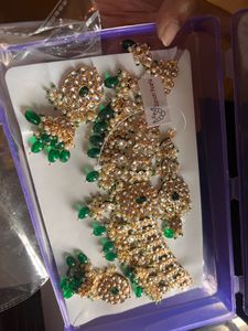 Exquisite Kundan Pearl Jewellery Set
